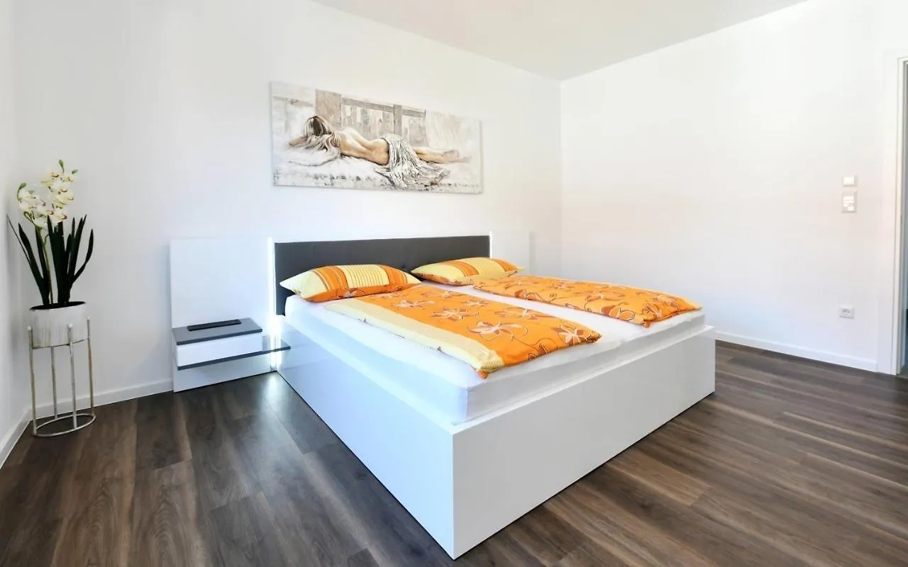 Apartments Mary مالينسكا بيت ضيافة